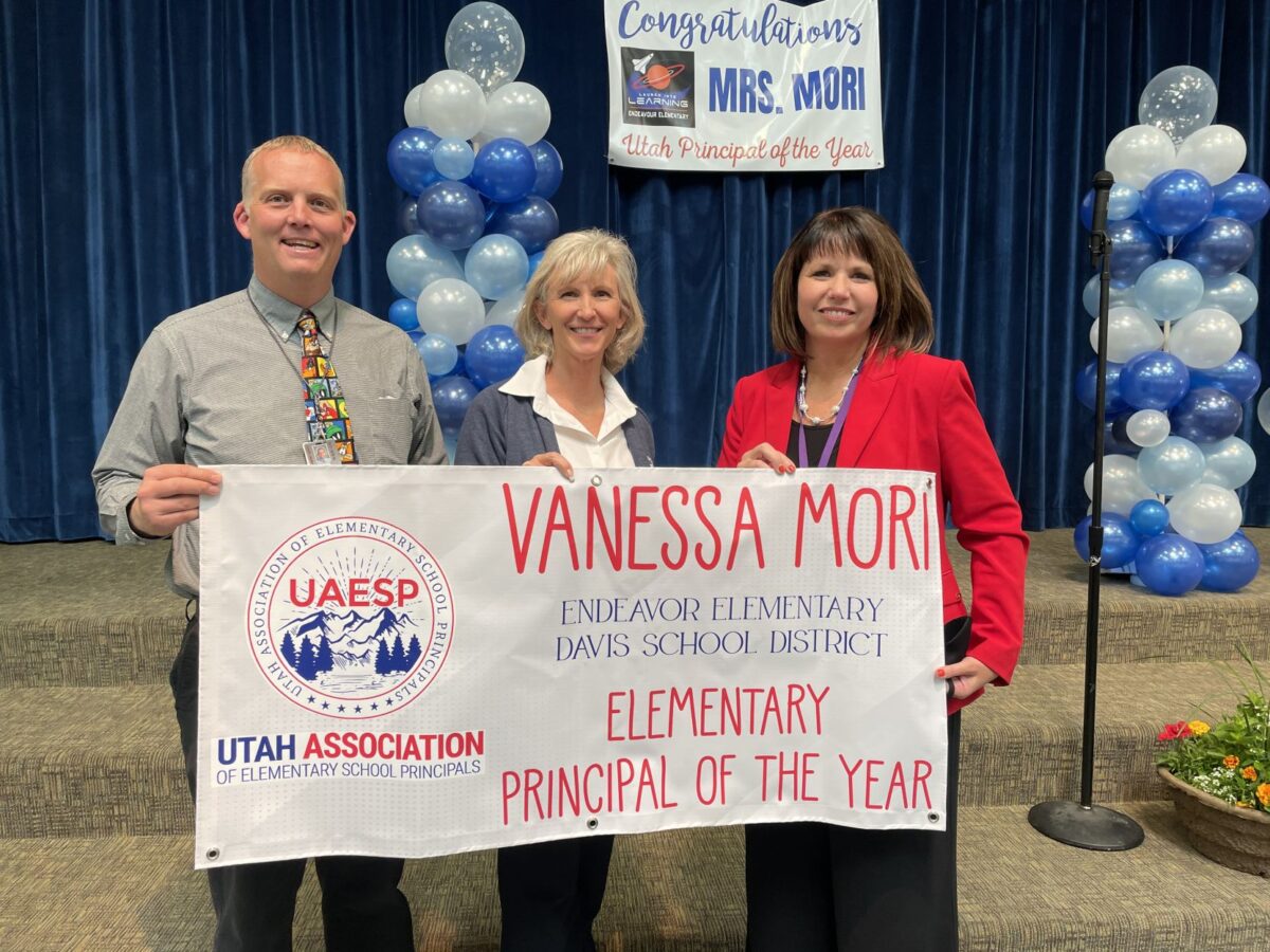 Principal at Kaysville elementary school awarded state’s top honor